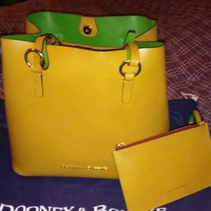Dooney Bourke